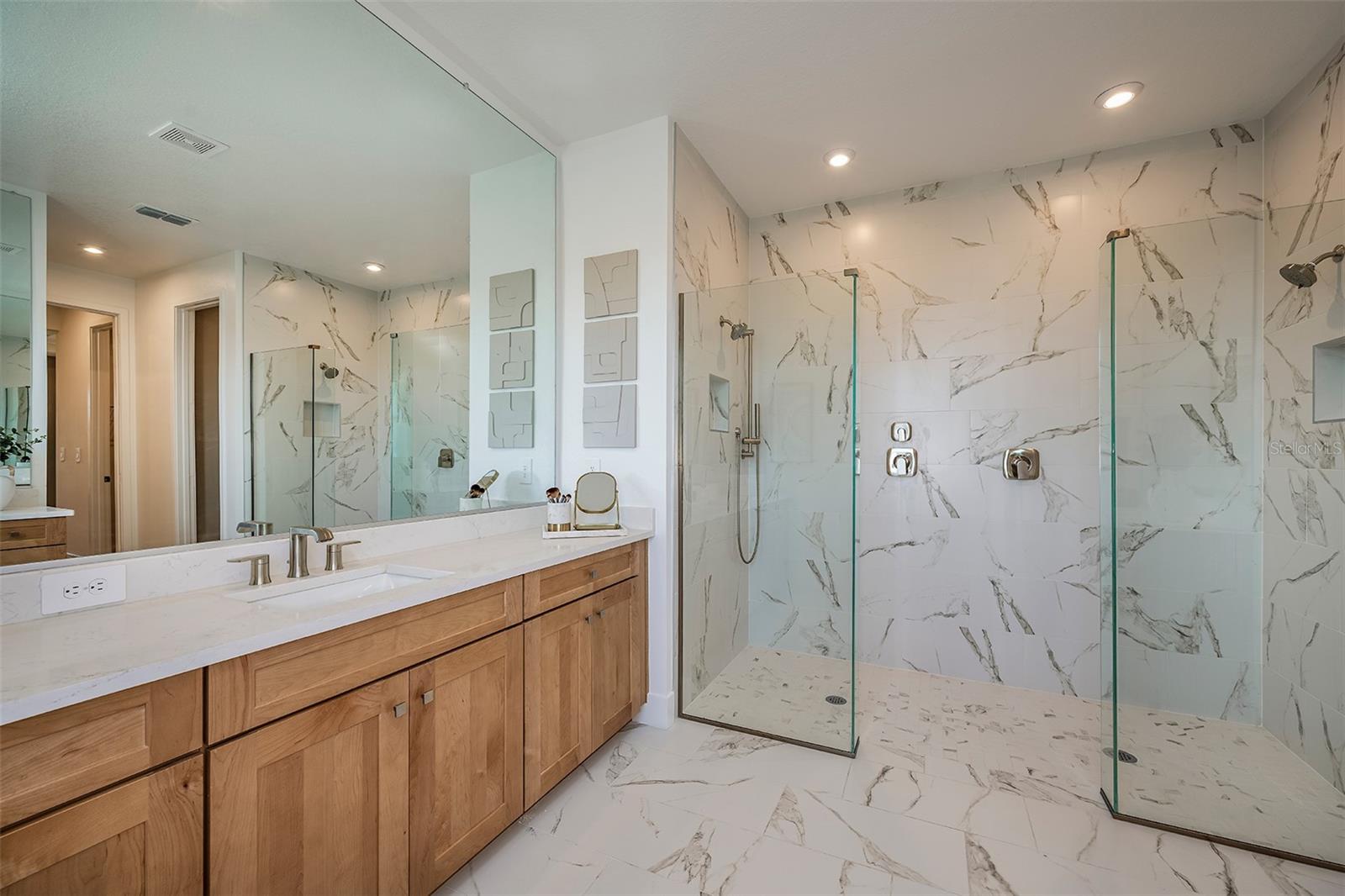 18432 VISTA PARK TER