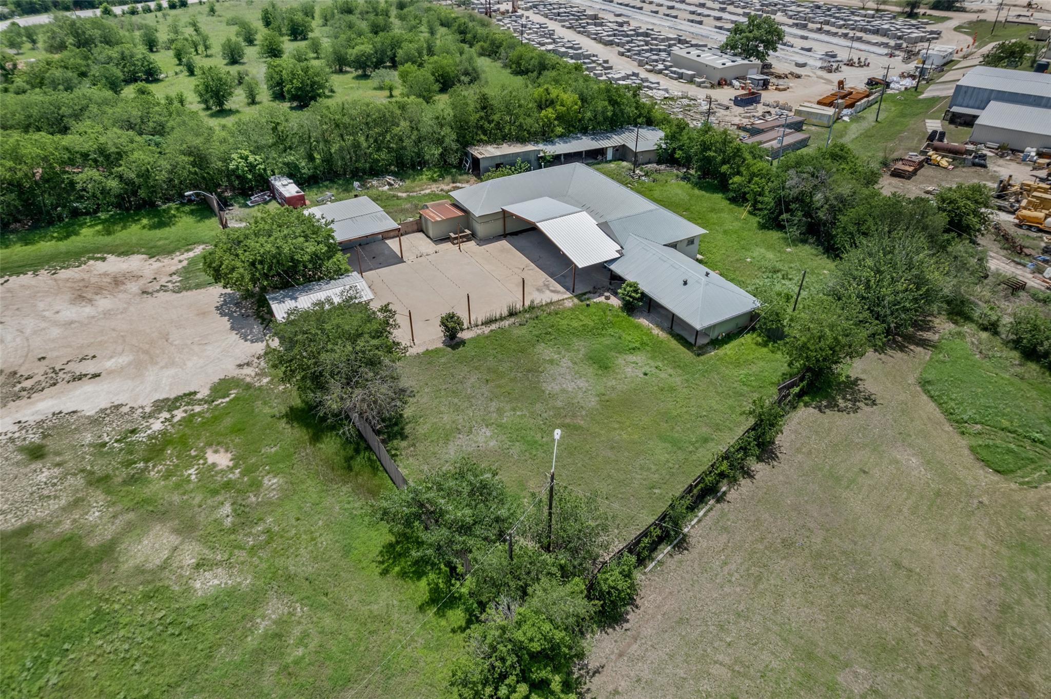 6950 Us Highway 183 S