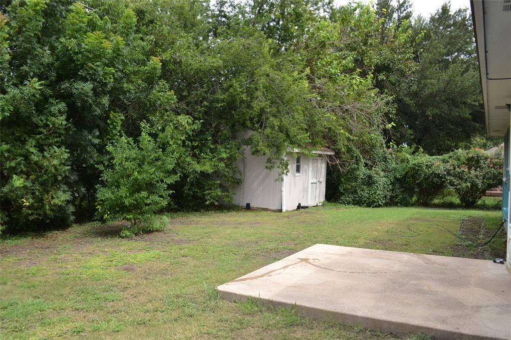 2500 Cherrylawn DR