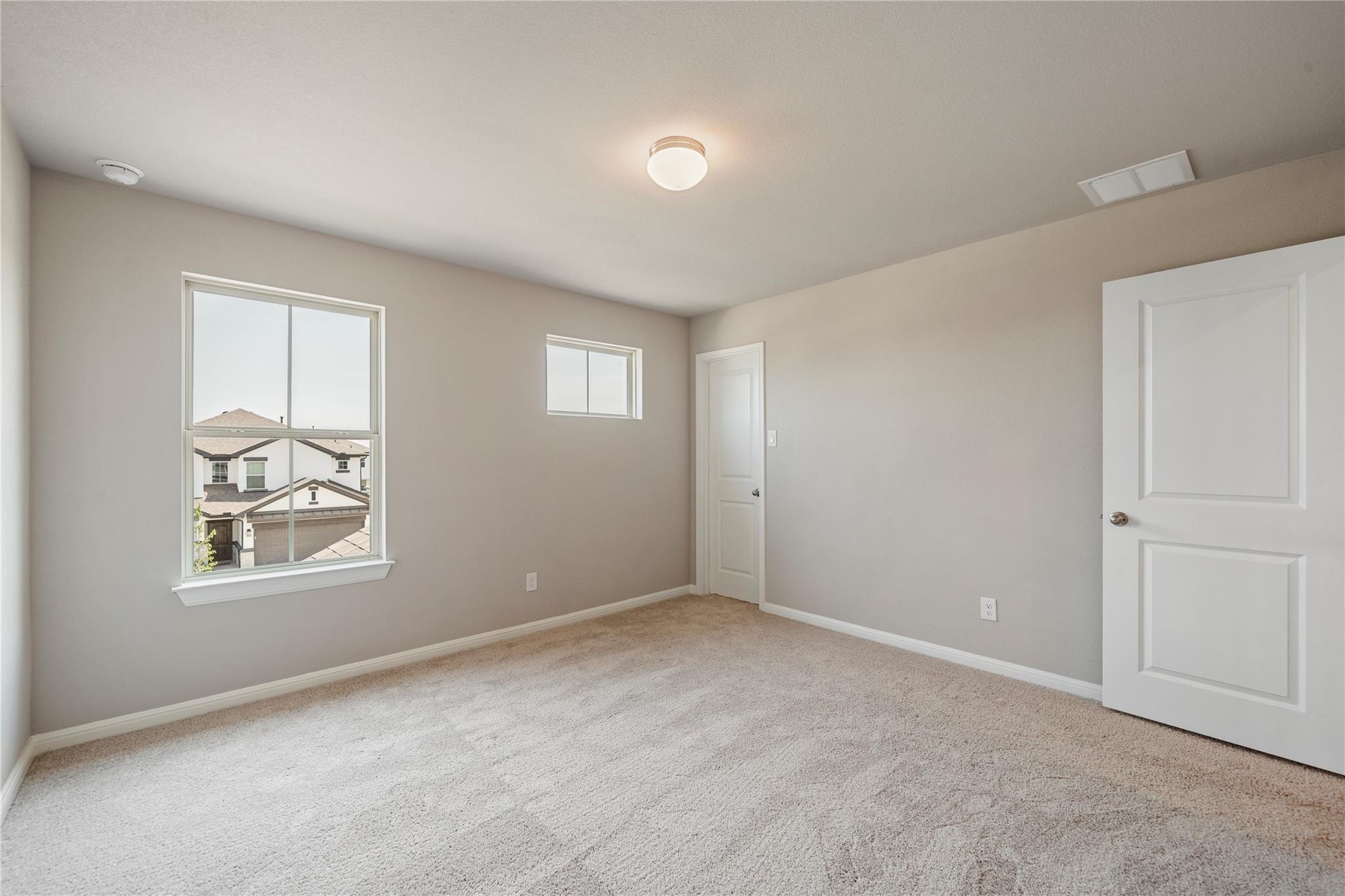 145 Comet Pointe DR