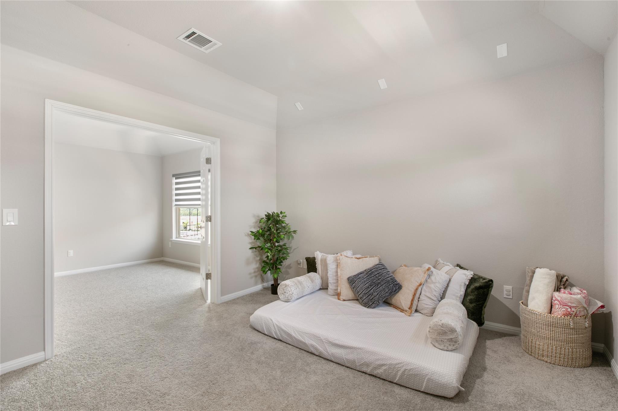 108 Staunton DR
