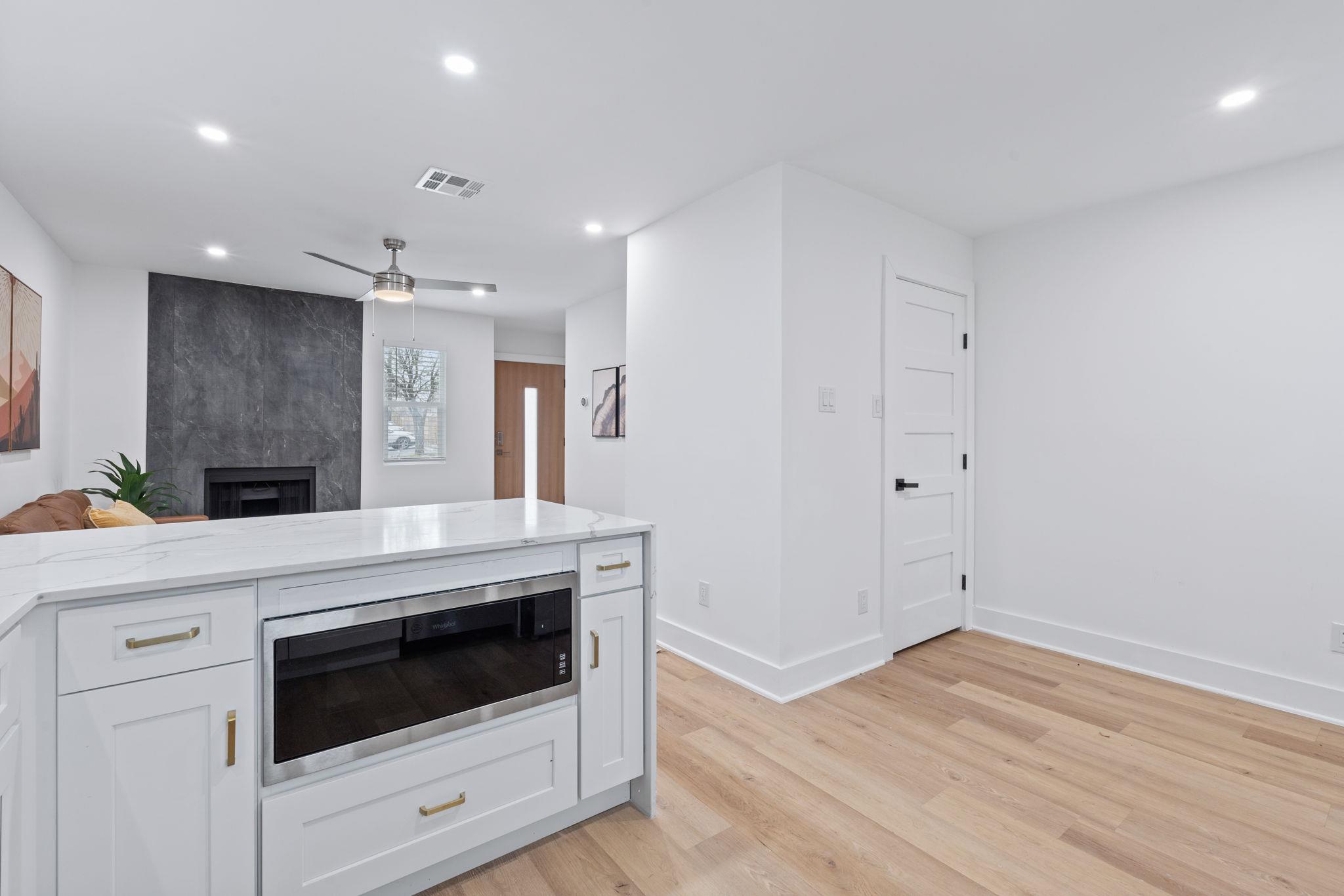 2706 Wheless LN Bldg 2