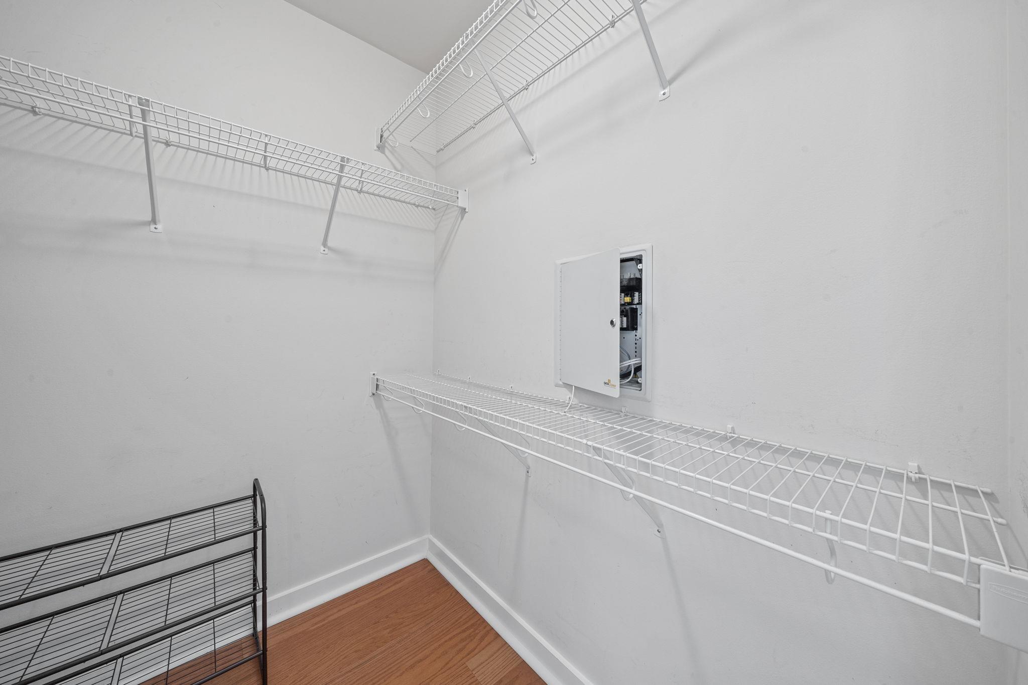 360 Nueces ST # 1118