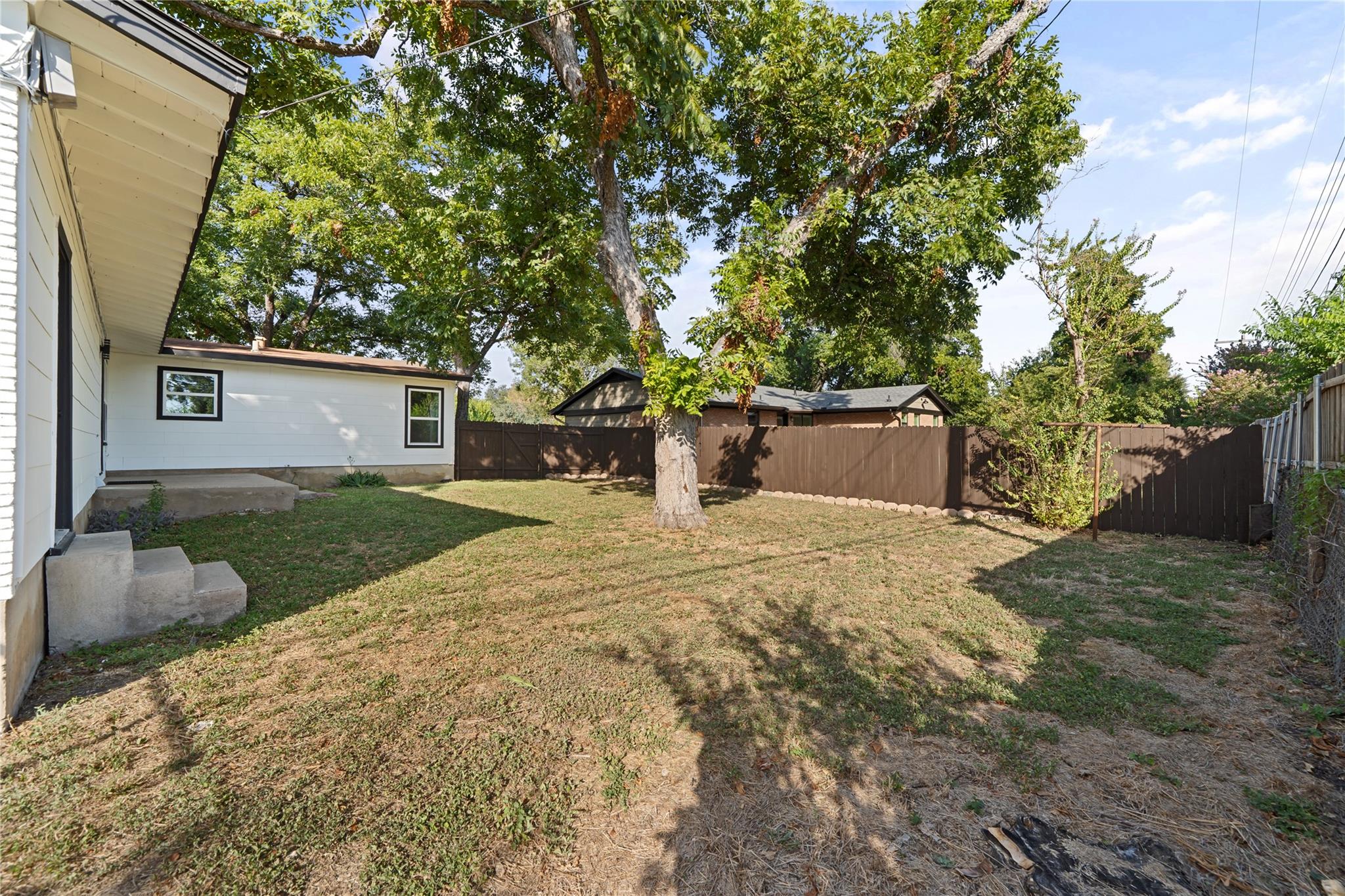 1201 Ridgehaven DR