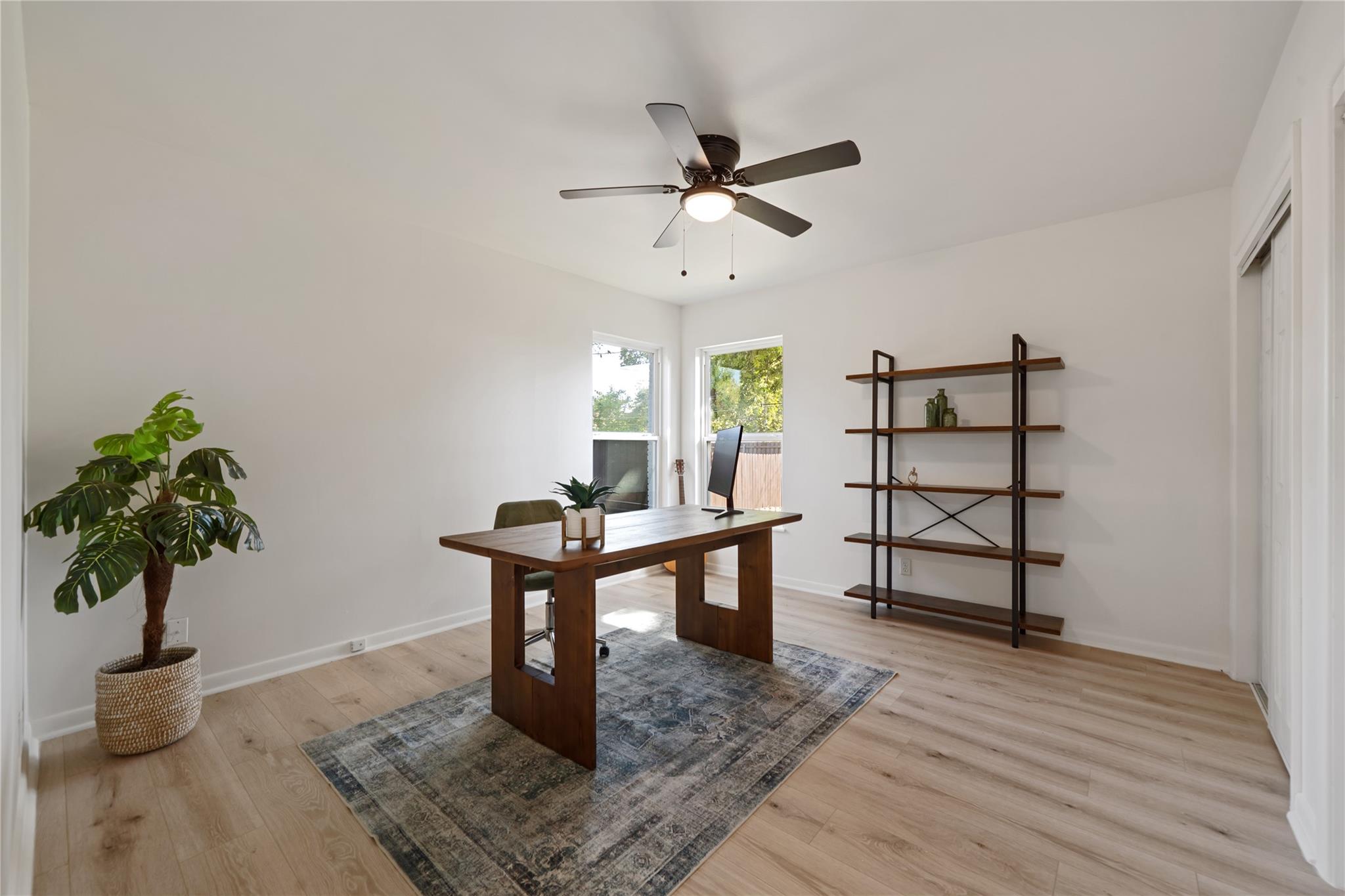 1201 Ridgehaven DR