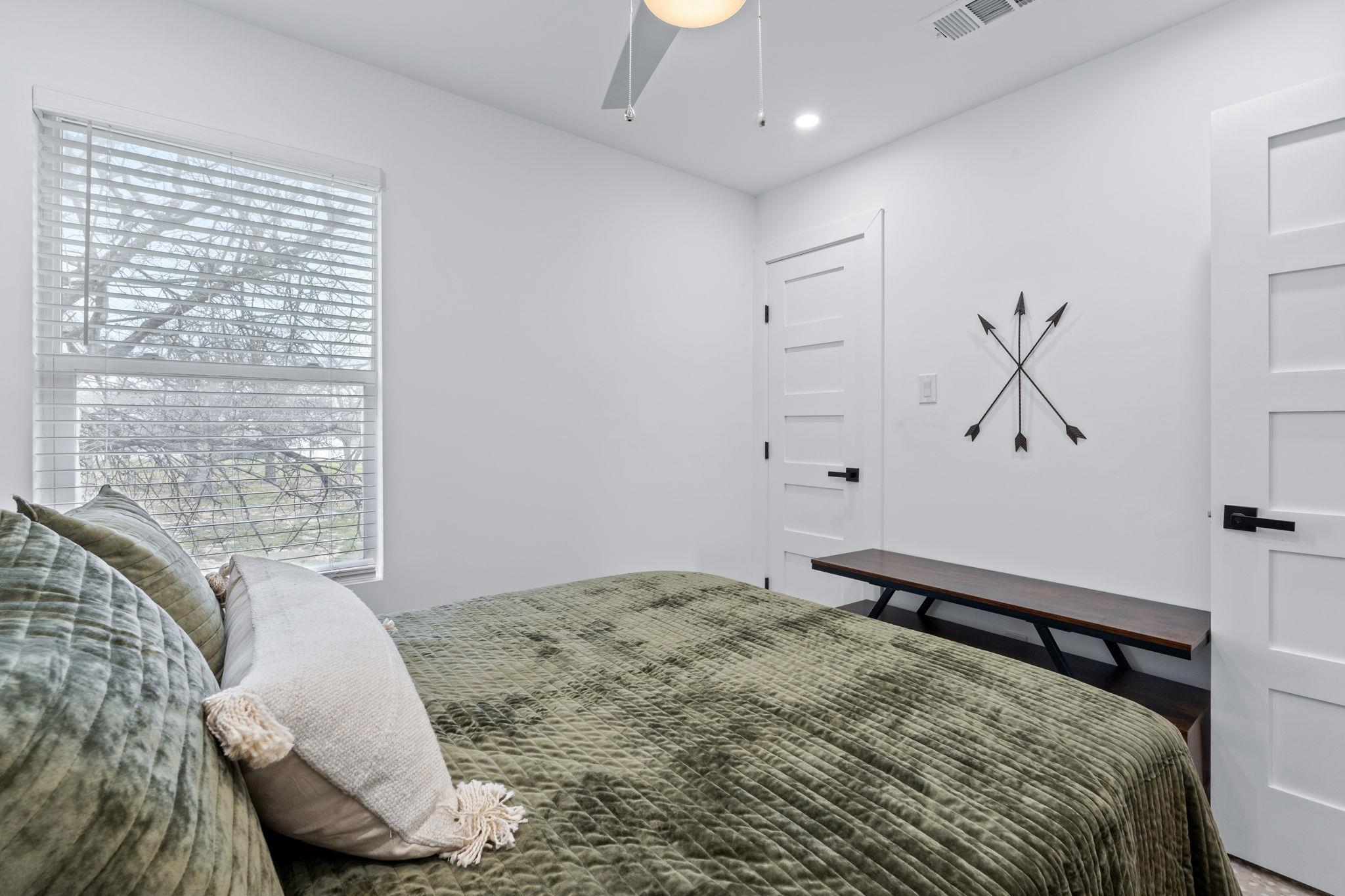 2706 Wheless LN Bldg 1