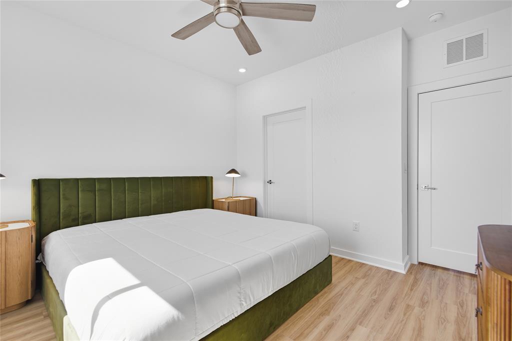 4802 S Congress Ave # 506