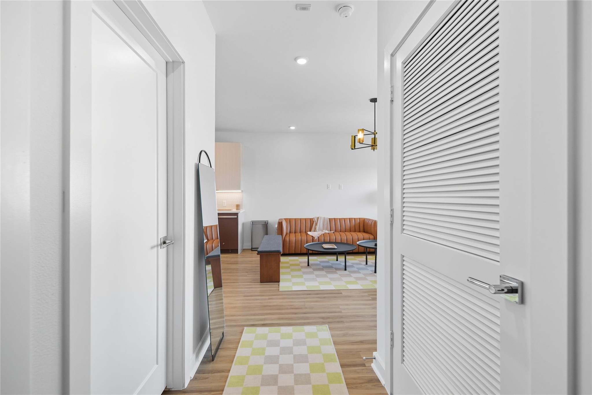 4802 S Congress Ave # 507