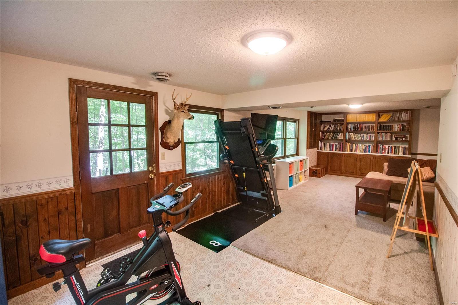 3302 Whiteclif Lane