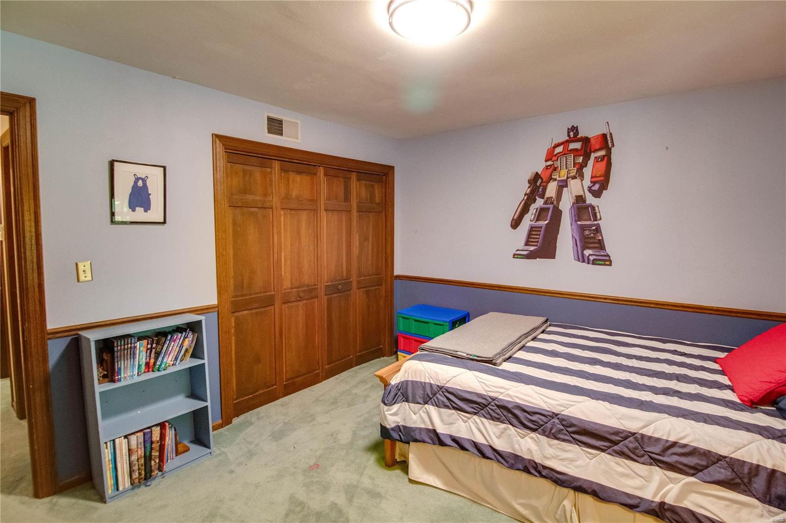 3302 Whiteclif Lane