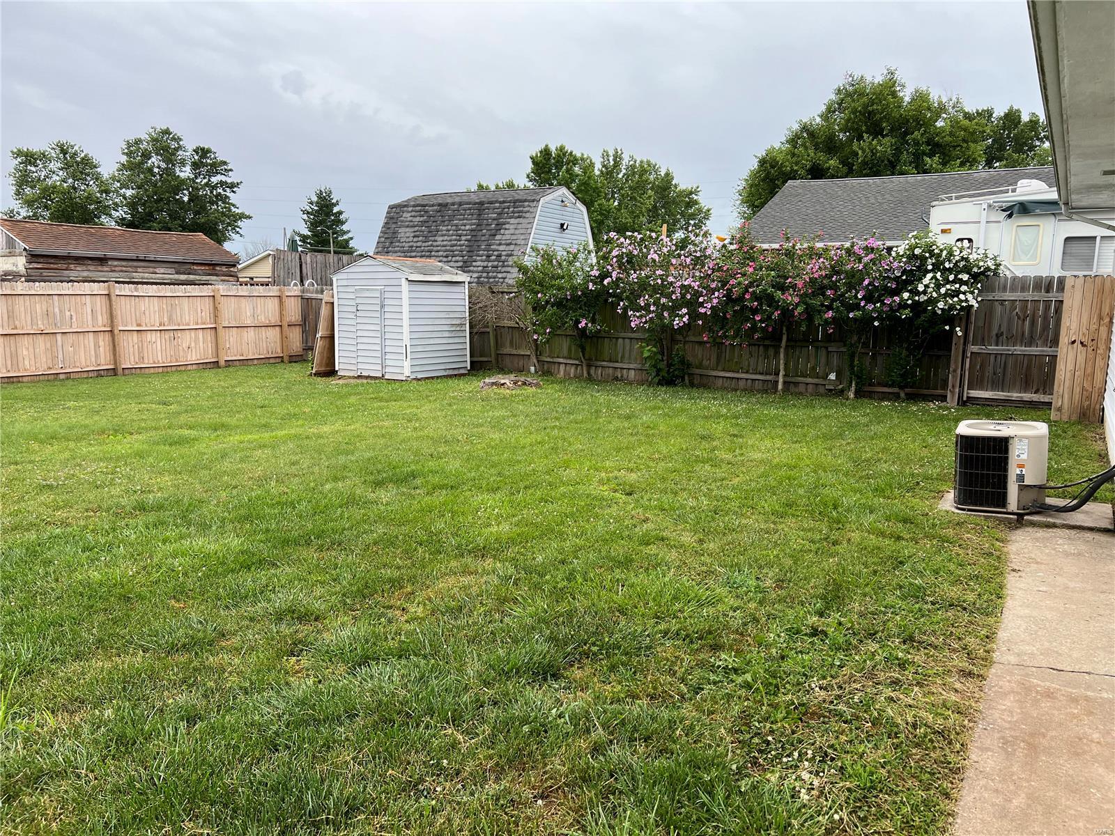 210 W County Rd
