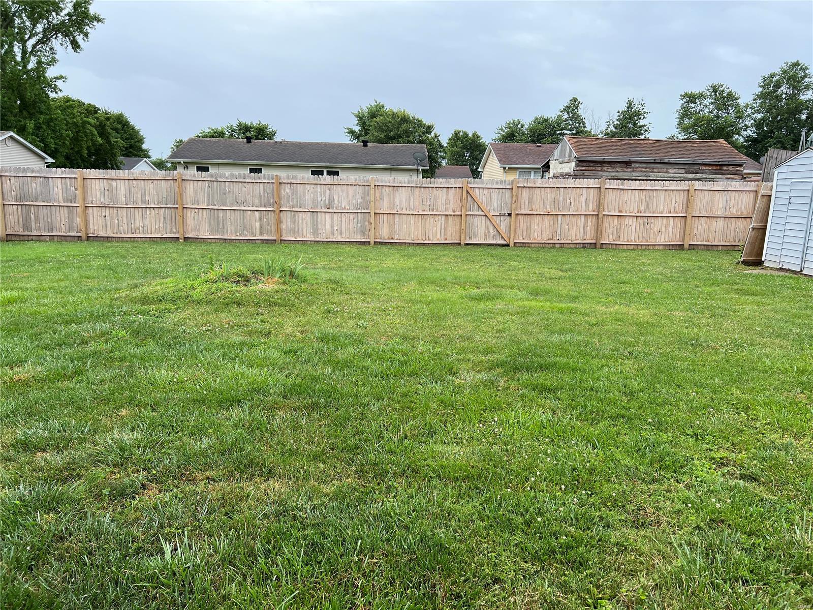 210 W County Rd