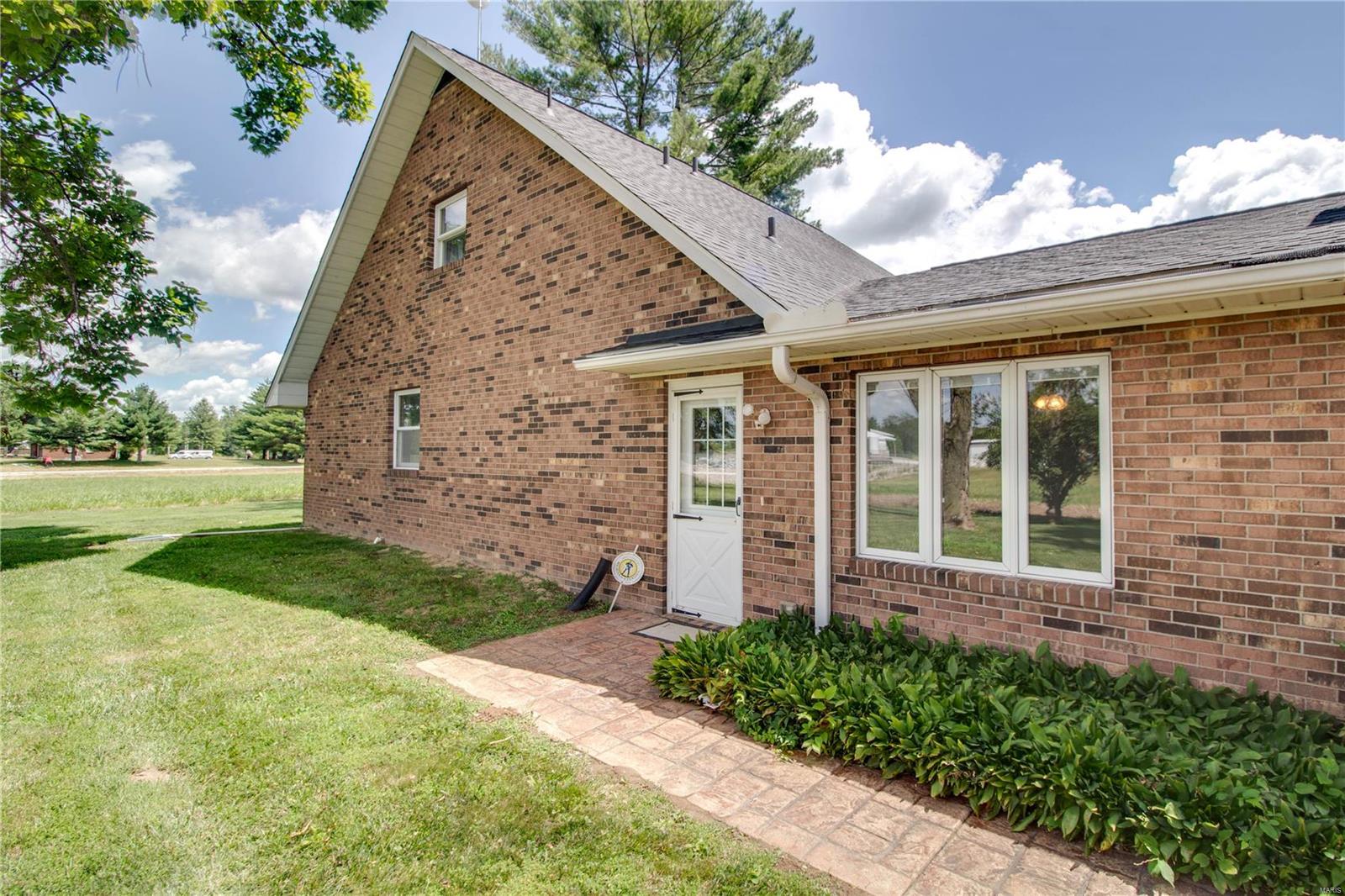 8400 Lageman Road
