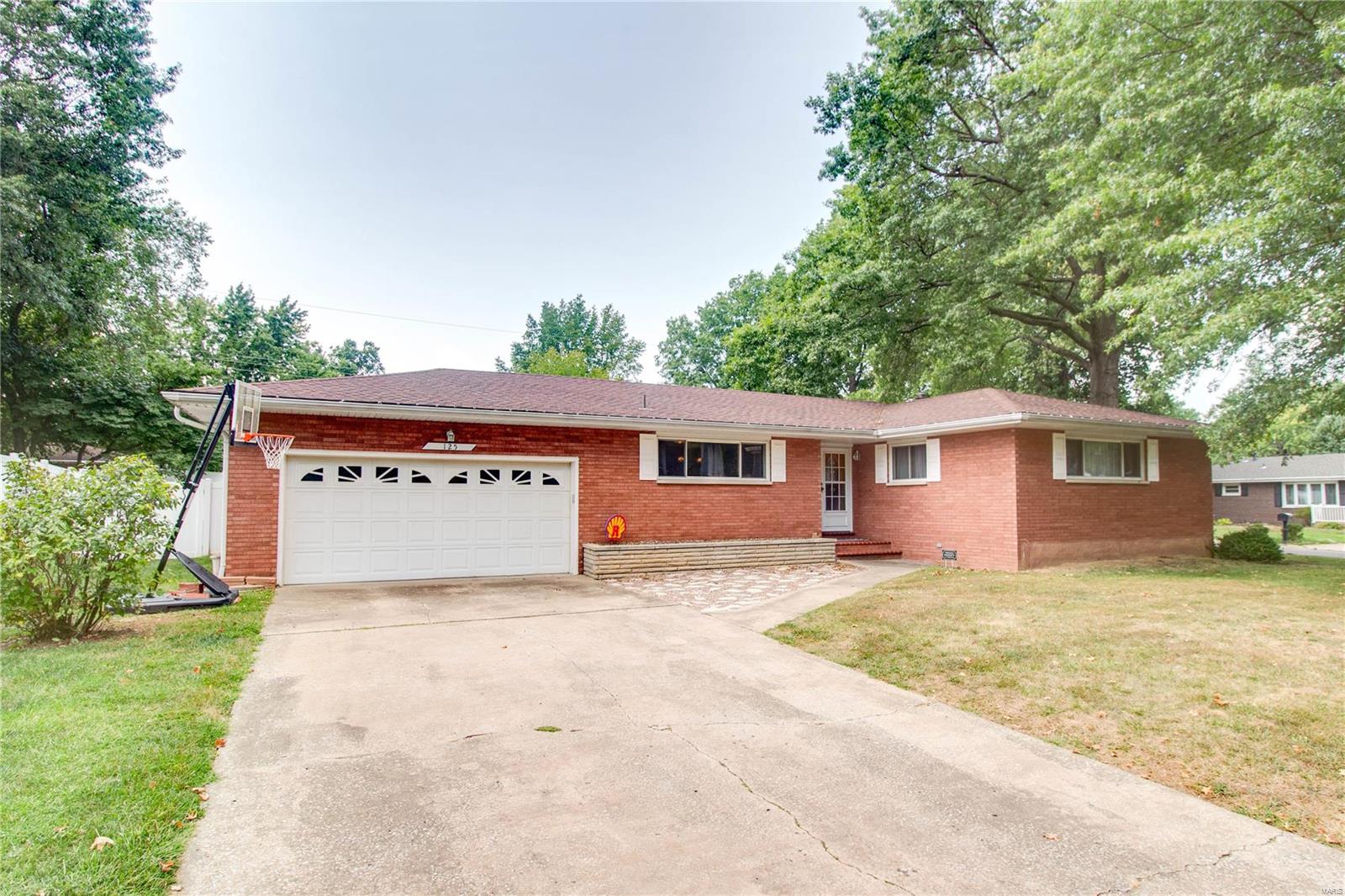 125 Stolze Drive