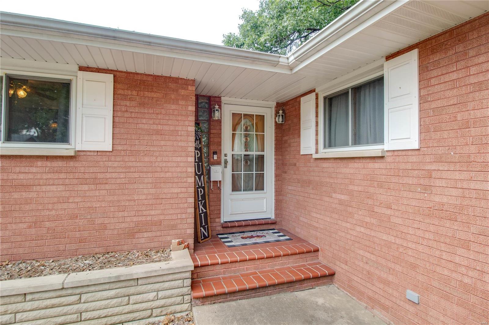 125 Stolze Drive