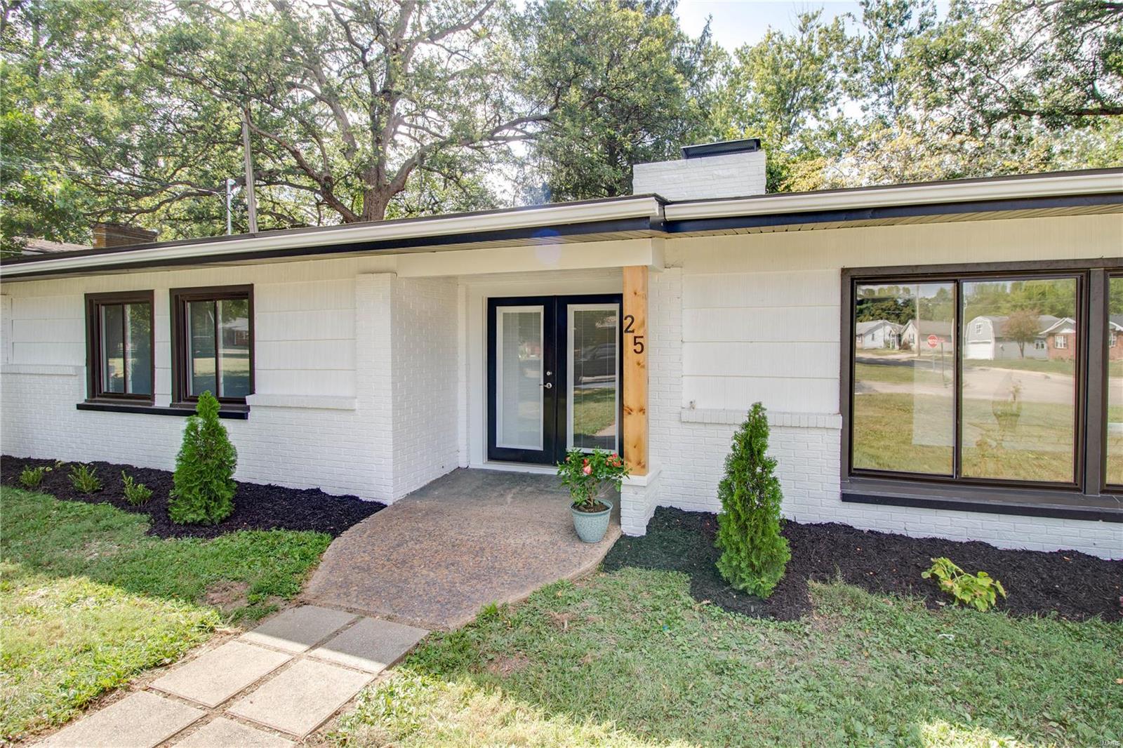 25 Oakwood Place