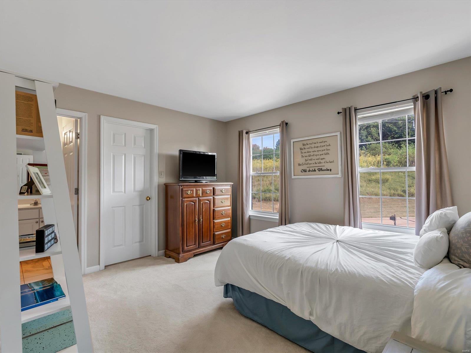 1601 Ridge Bend Drive