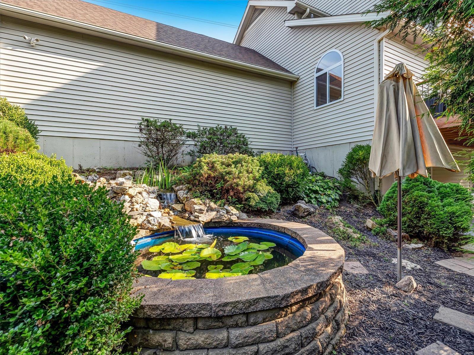 1601 Ridge Bend Drive