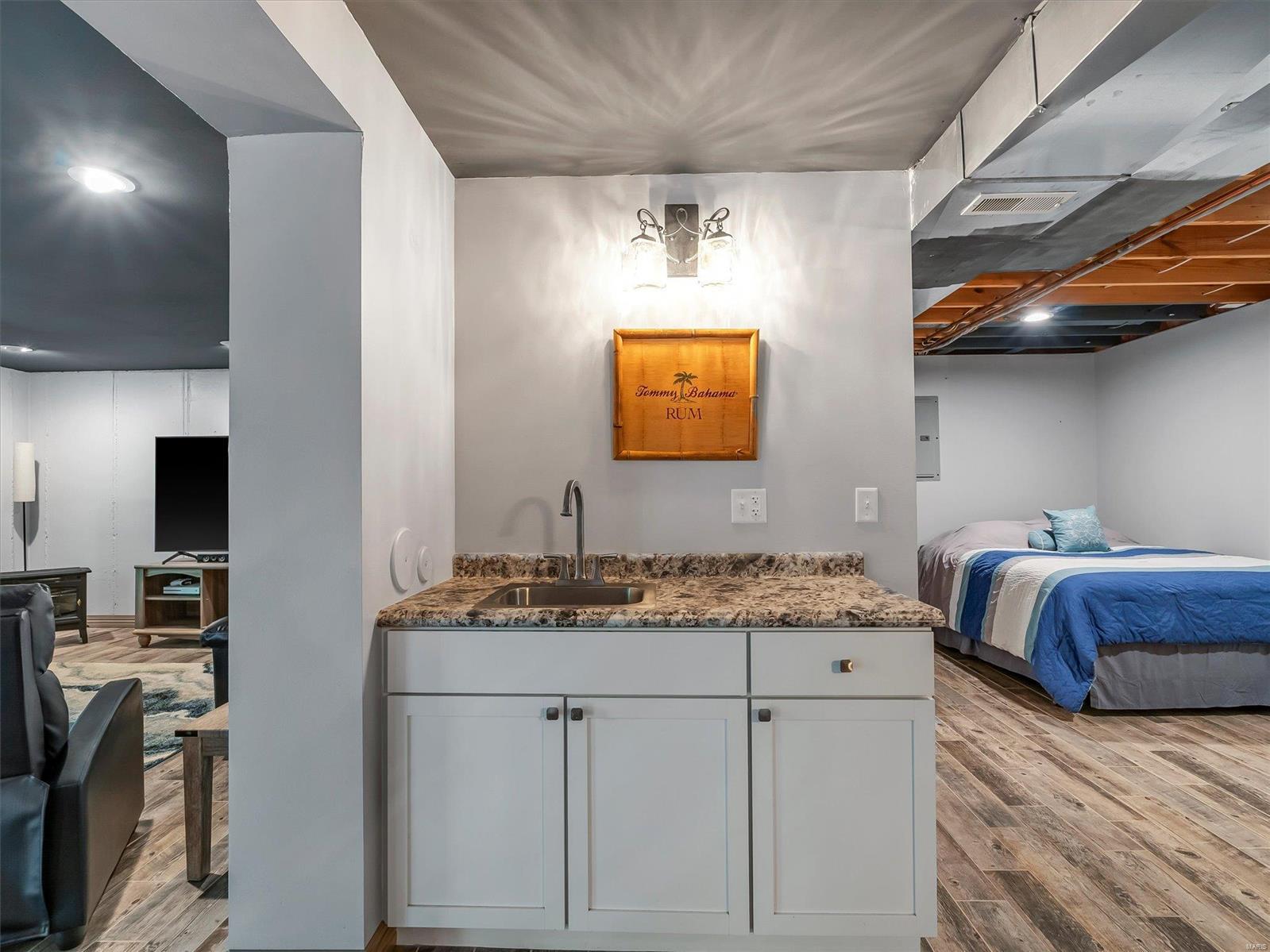1601 Ridge Bend Drive
