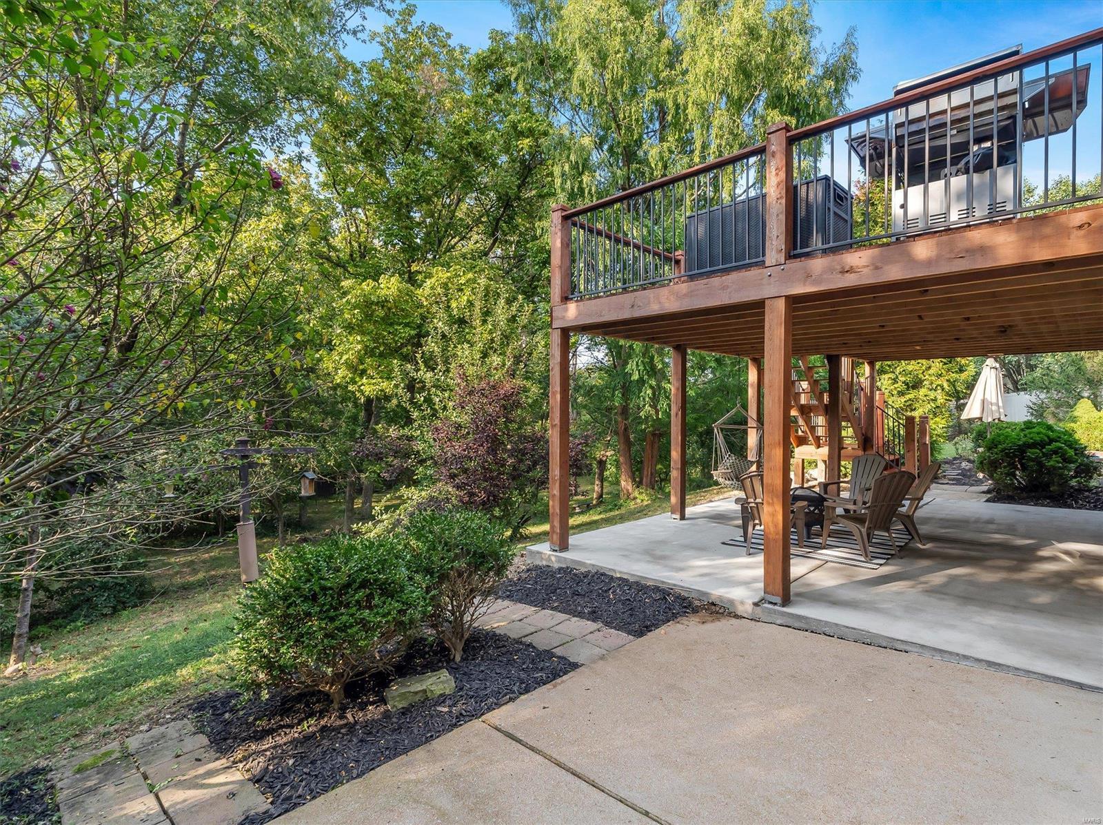 1601 Ridge Bend Drive