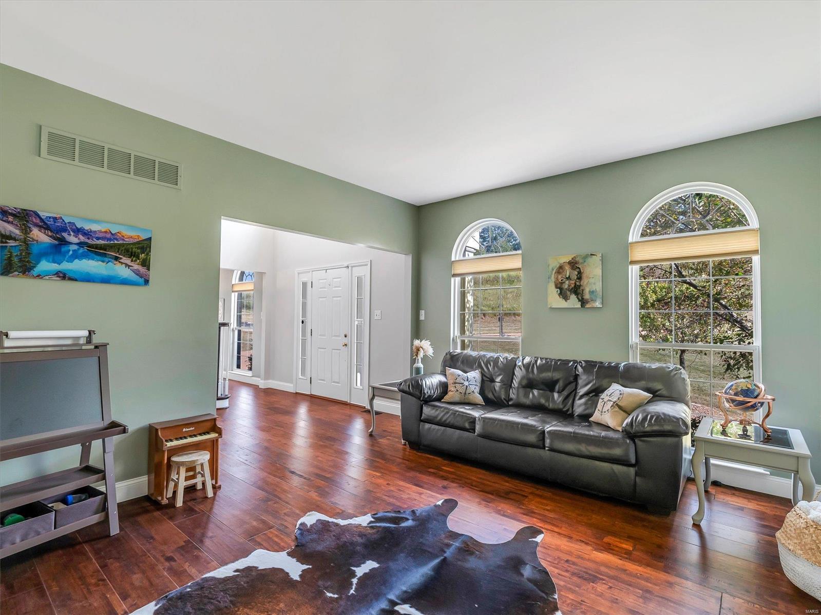 1601 Ridge Bend Drive