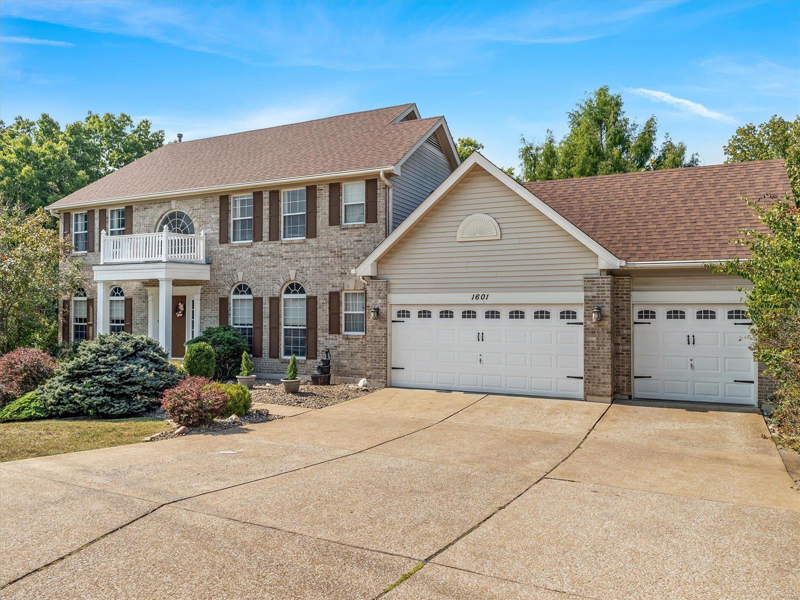 1601 Ridge Bend Drive