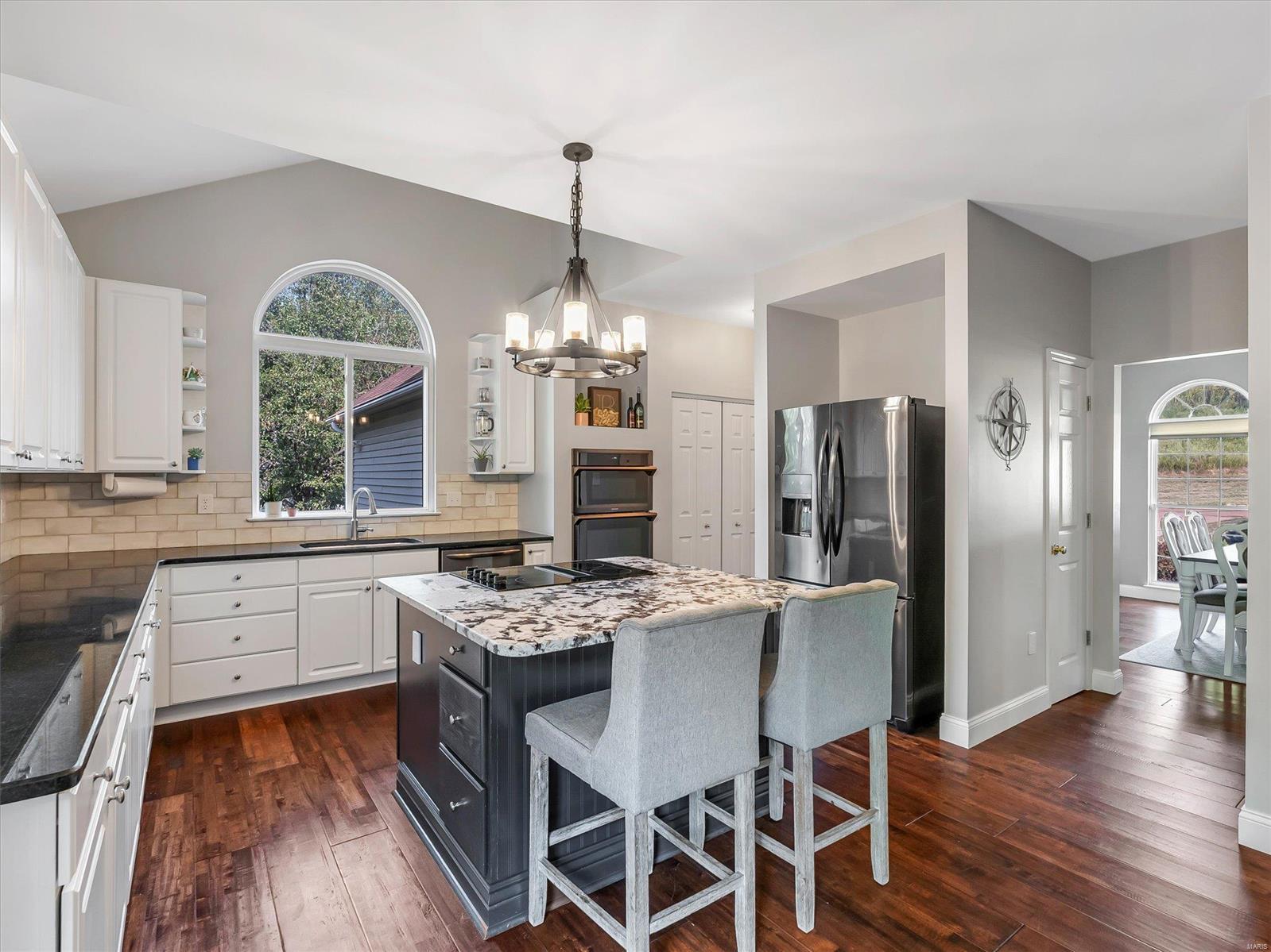 1601 Ridge Bend Drive
