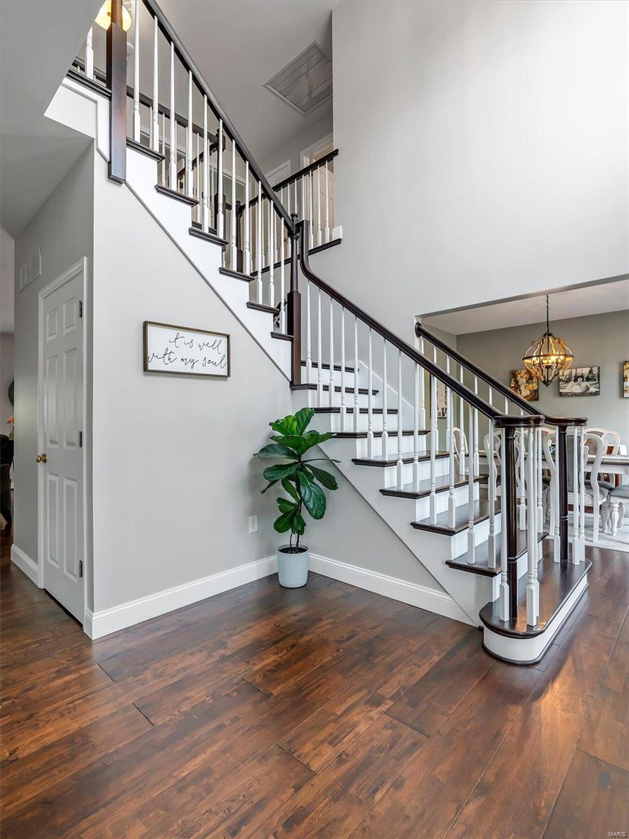 1601 Ridge Bend Drive