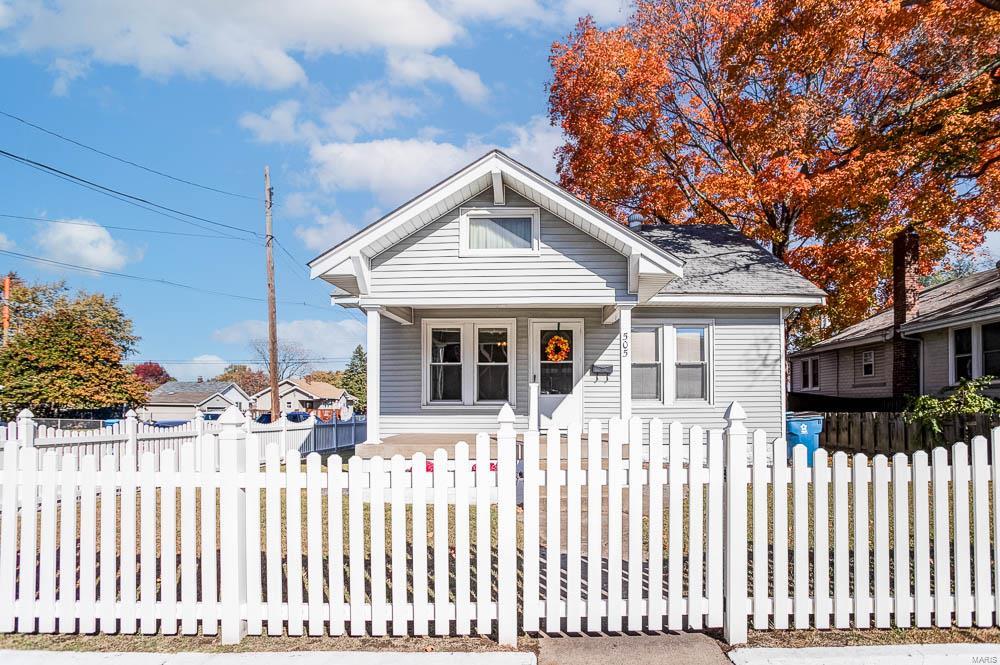 505 E Acton Avenue
