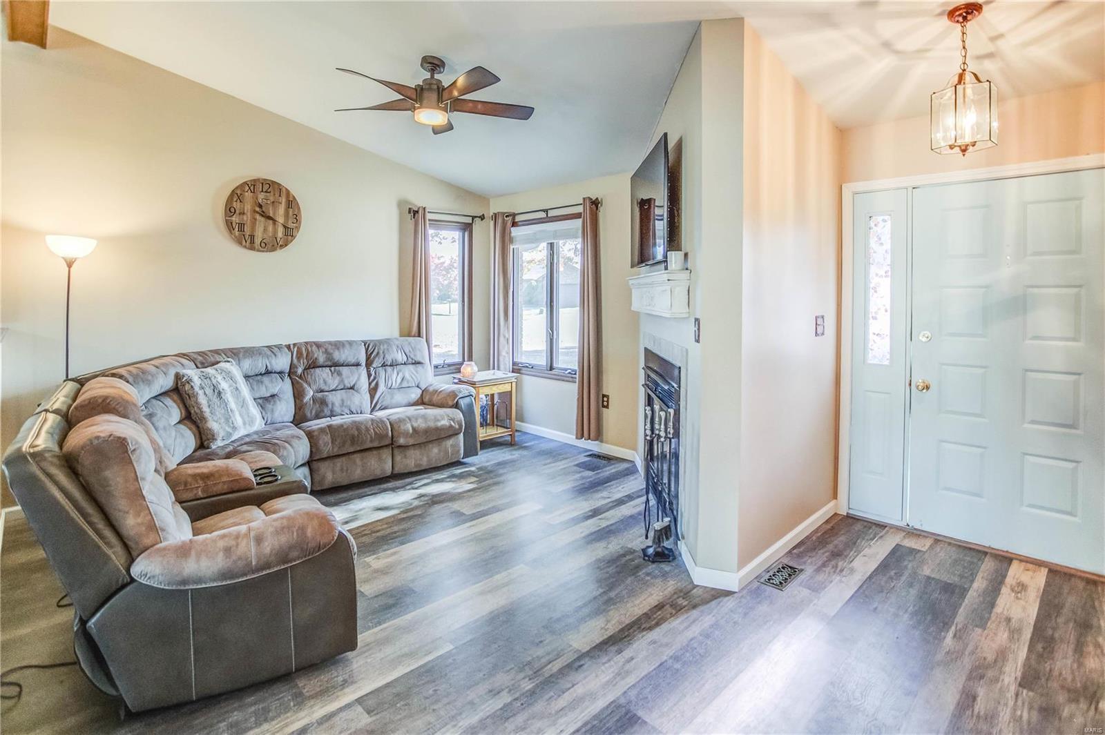 825 Sequoia Drive