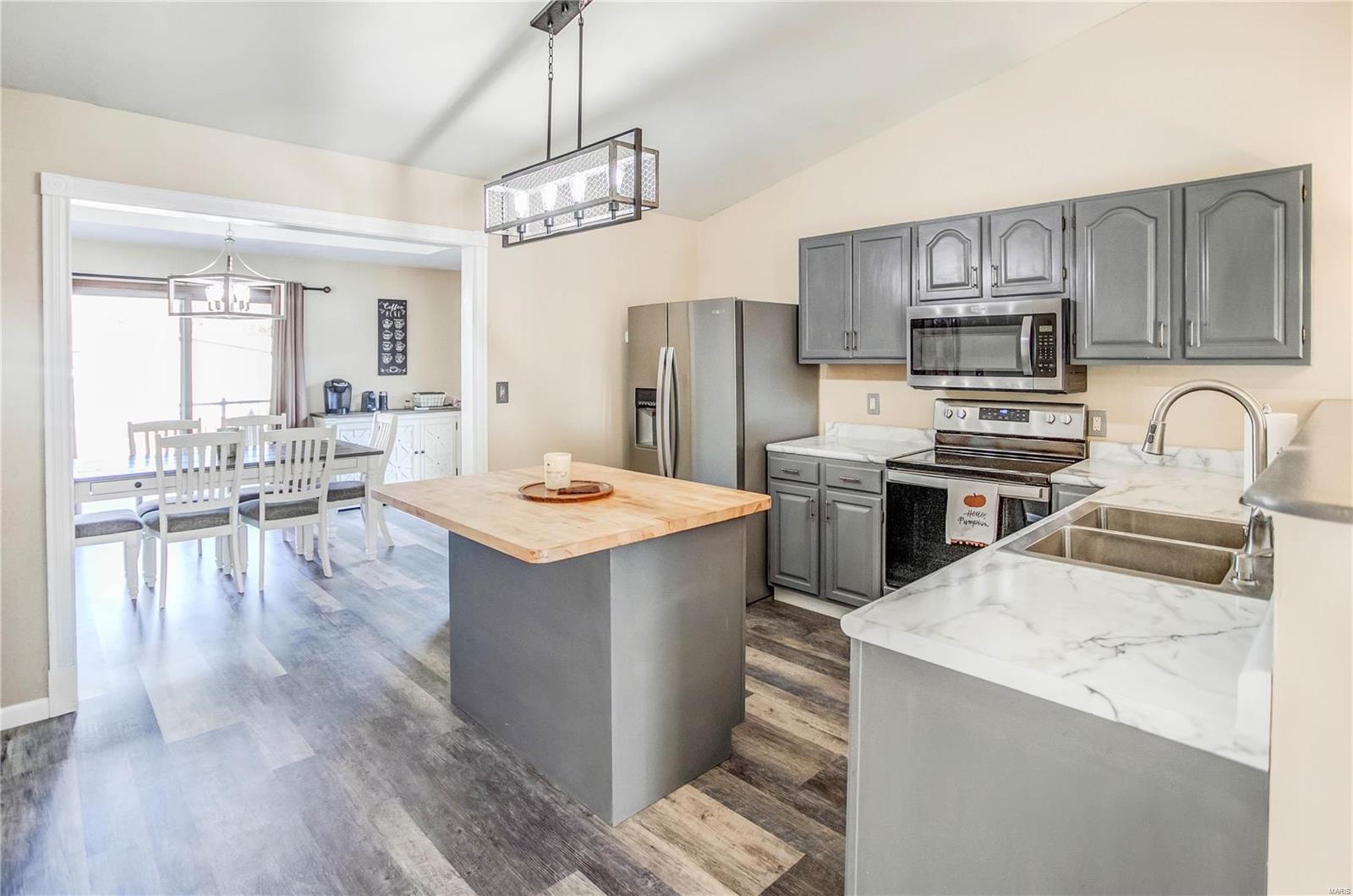 825 Sequoia Drive