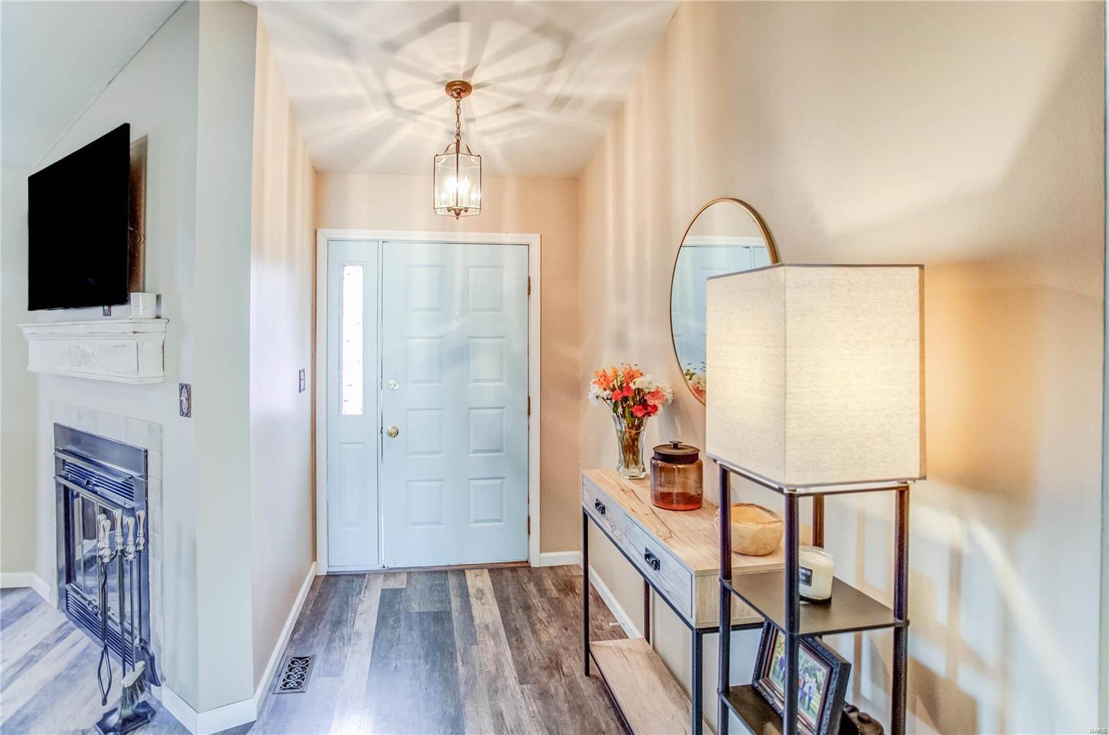 825 Sequoia Drive