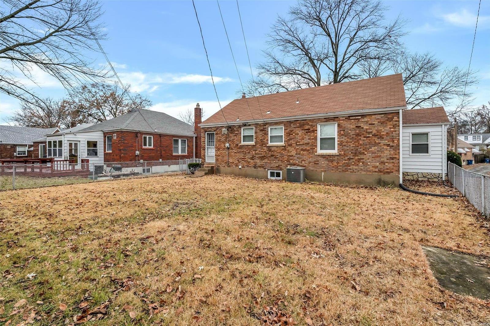 9010 Pallardy