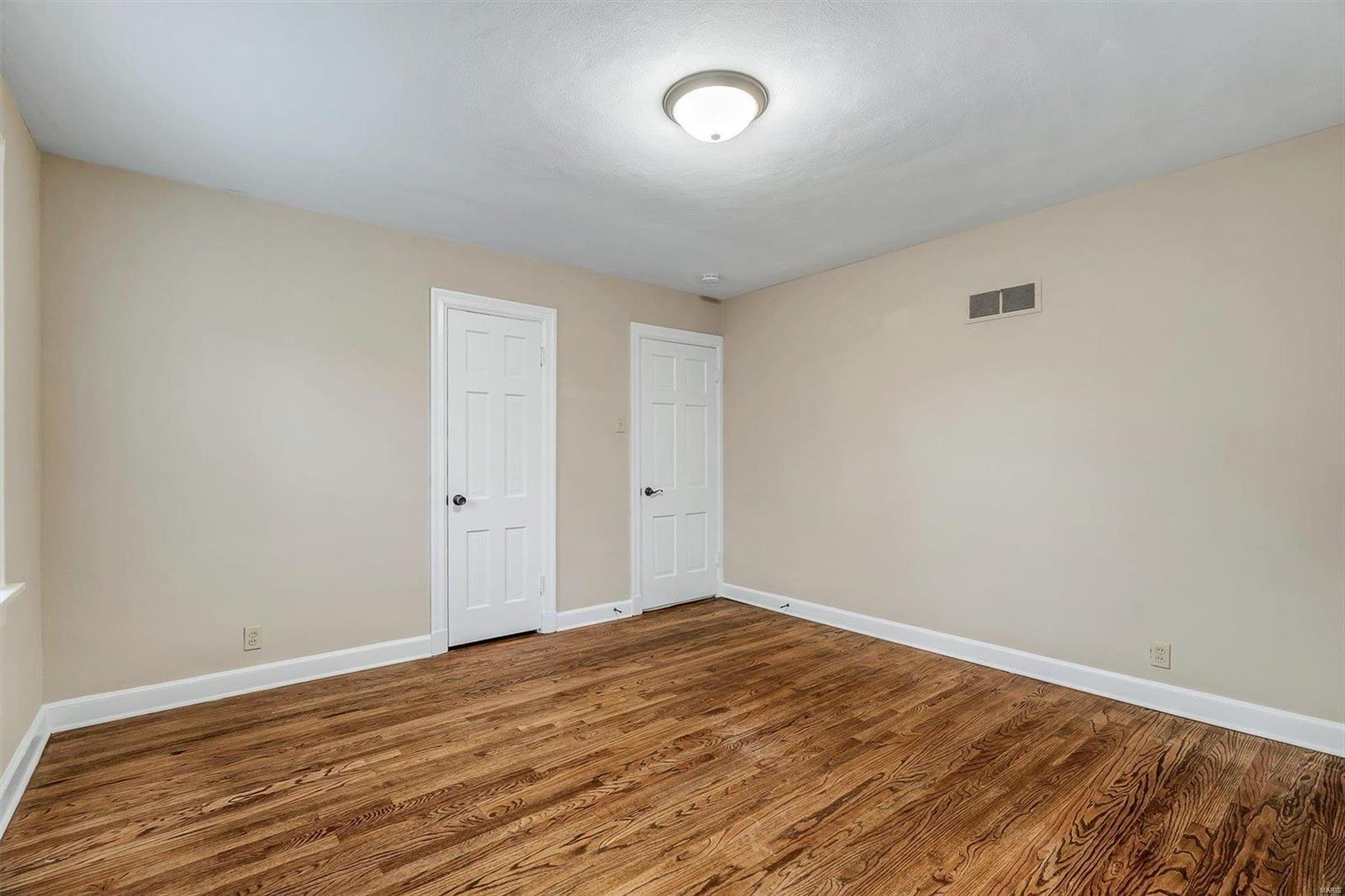 9010 Pallardy