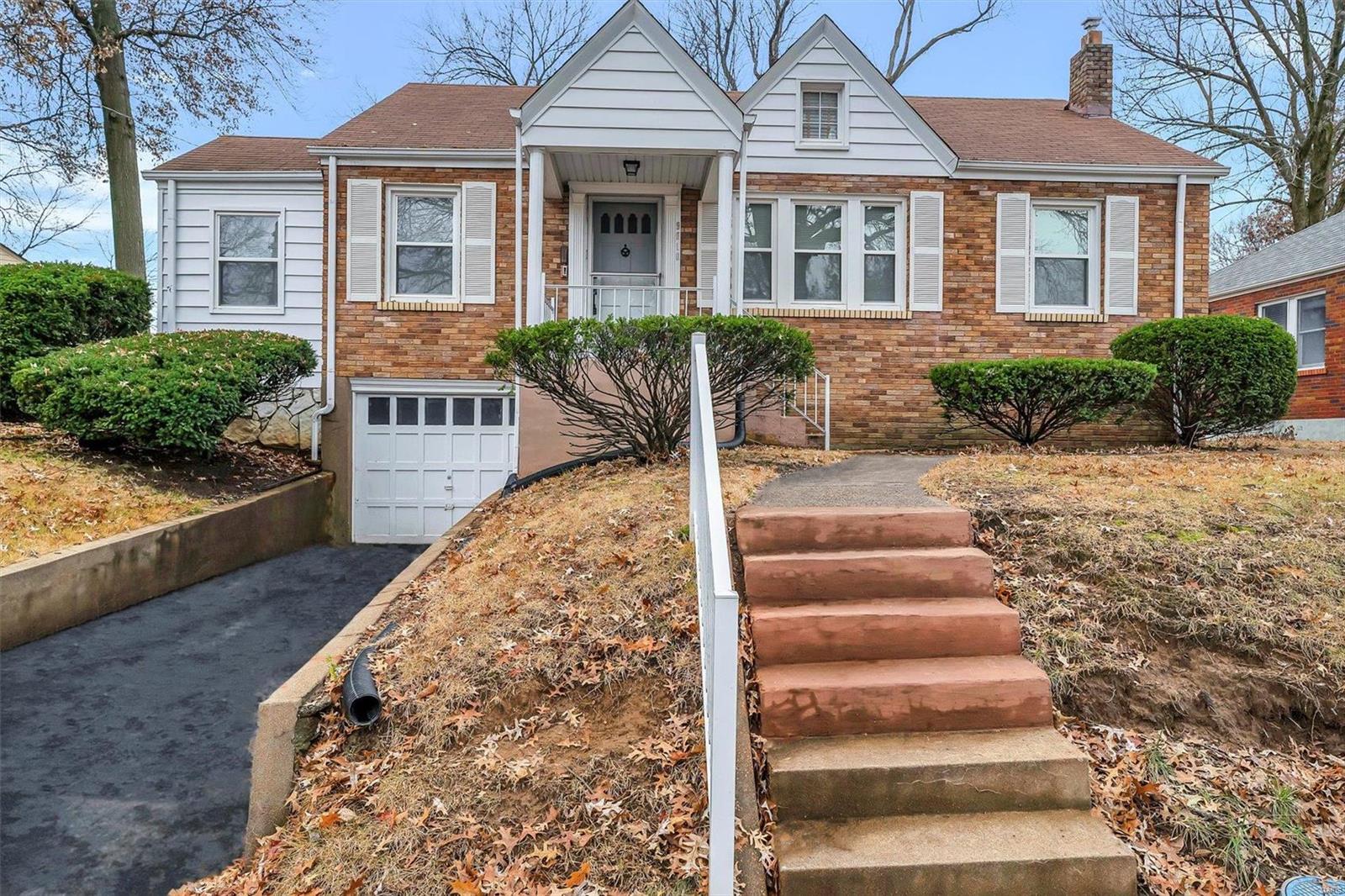 9010 Pallardy