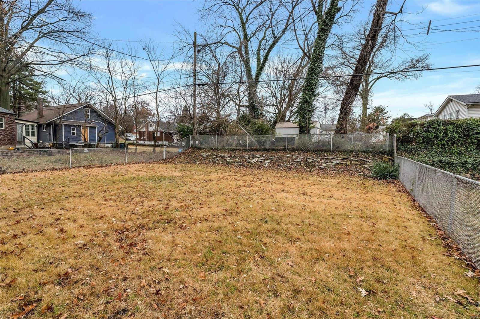 9010 Pallardy
