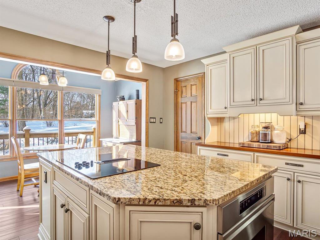 5 Ginger Creek Drive