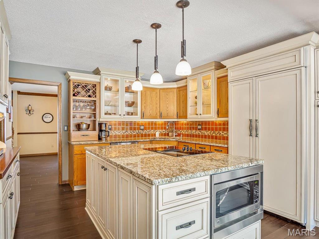 5 Ginger Creek Drive