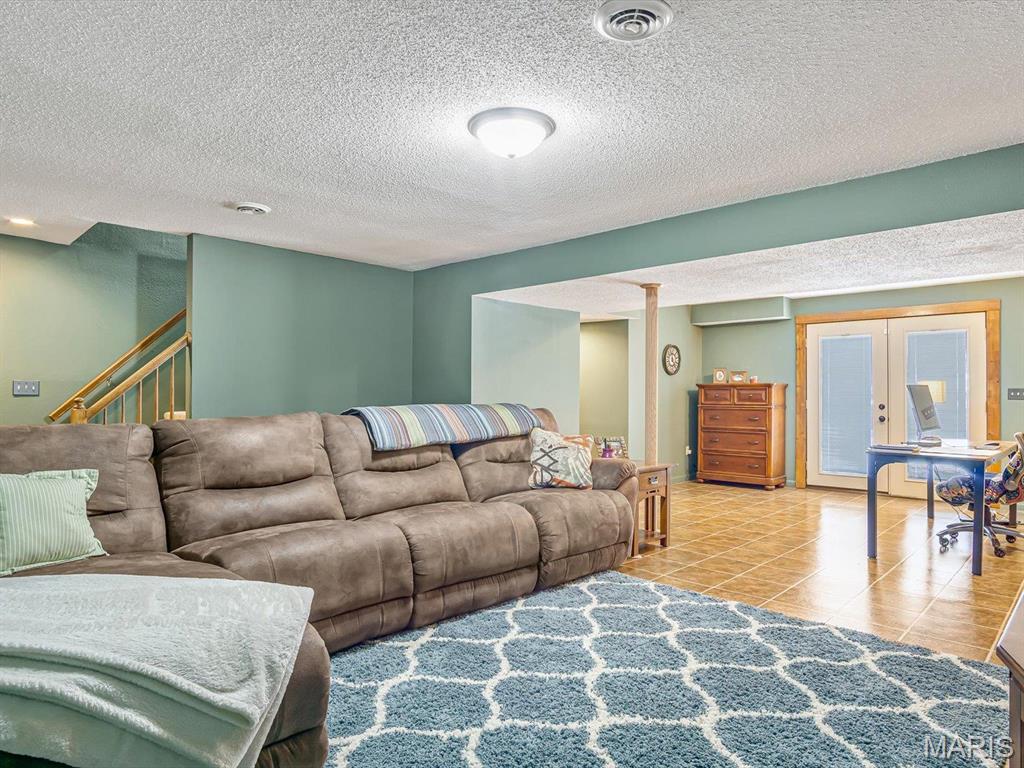 5 Ginger Creek Drive