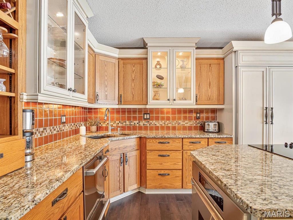 5 Ginger Creek Drive
