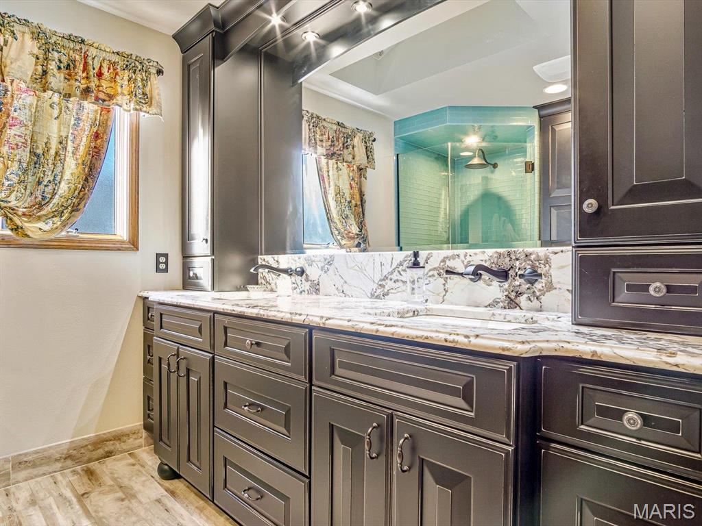 5 Ginger Creek Drive