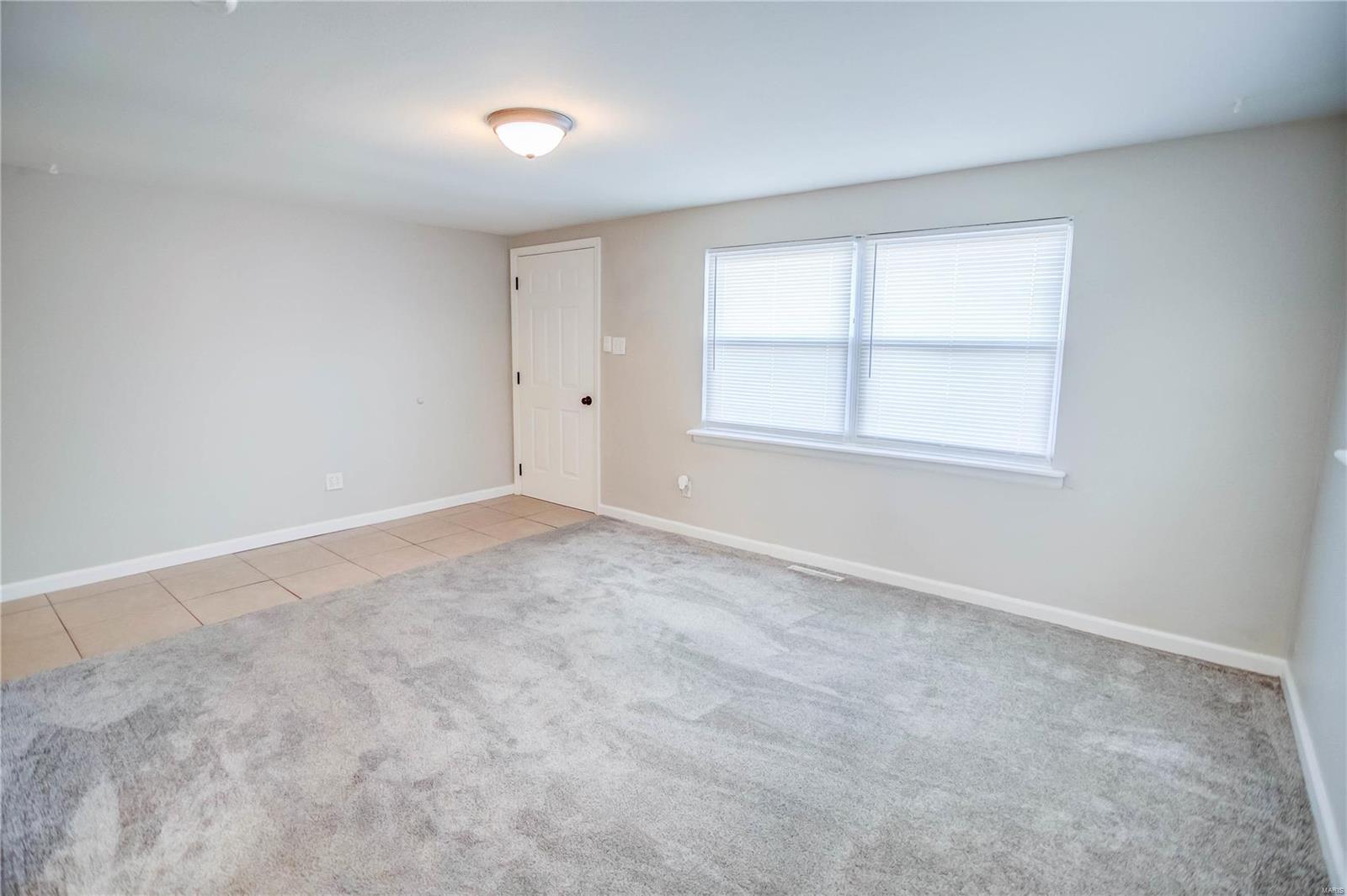 1009 Corbin