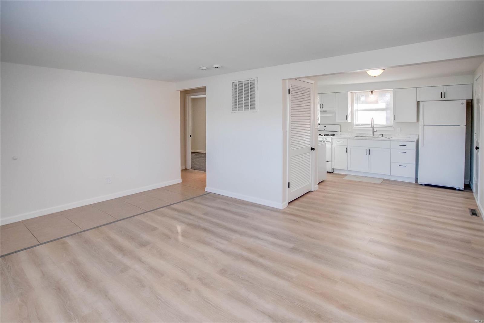 1009 Corbin