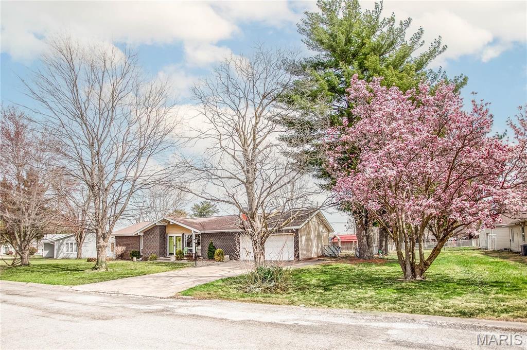 1115 Reddish Drive