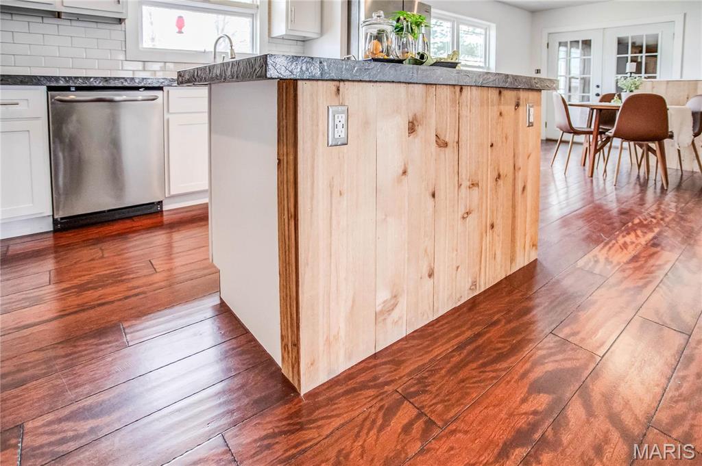 1115 Reddish Drive