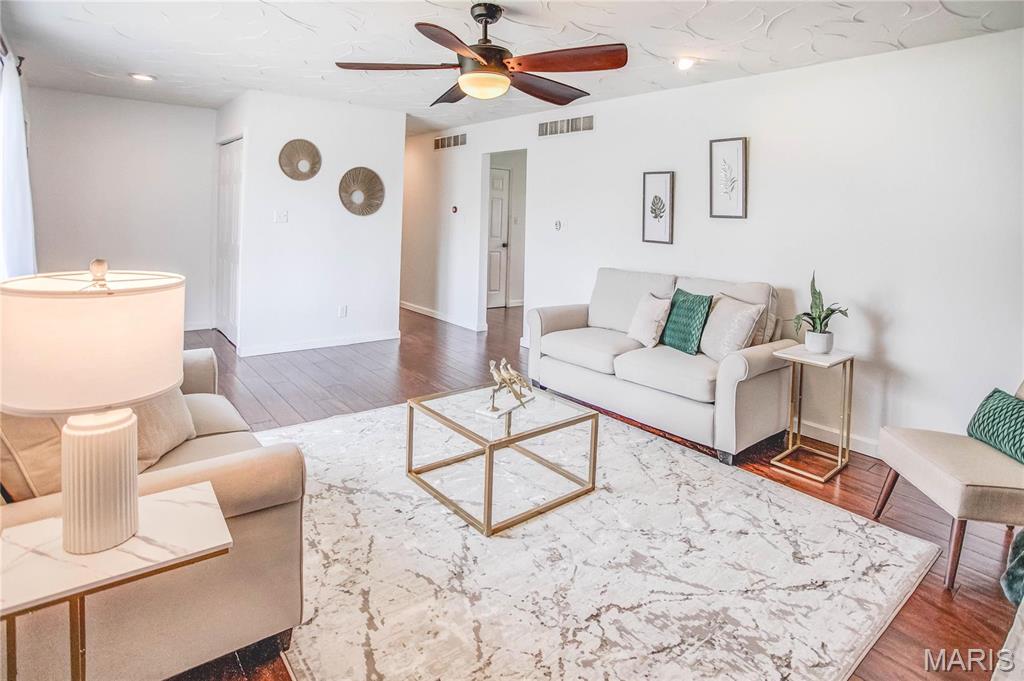 1115 Reddish Drive