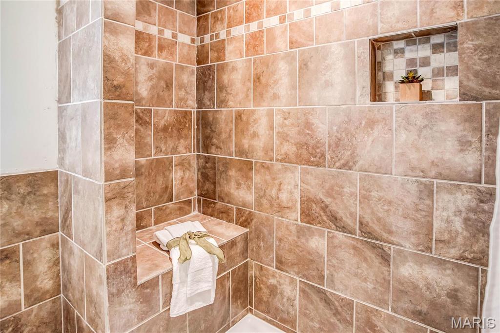 1115 Reddish Drive