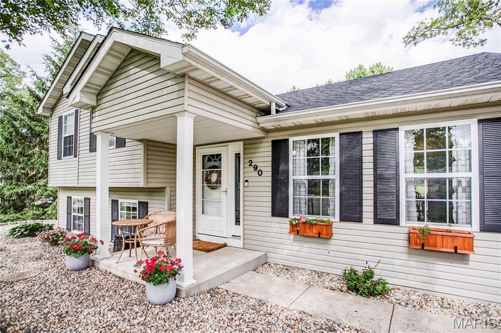 290 Bender Avenue