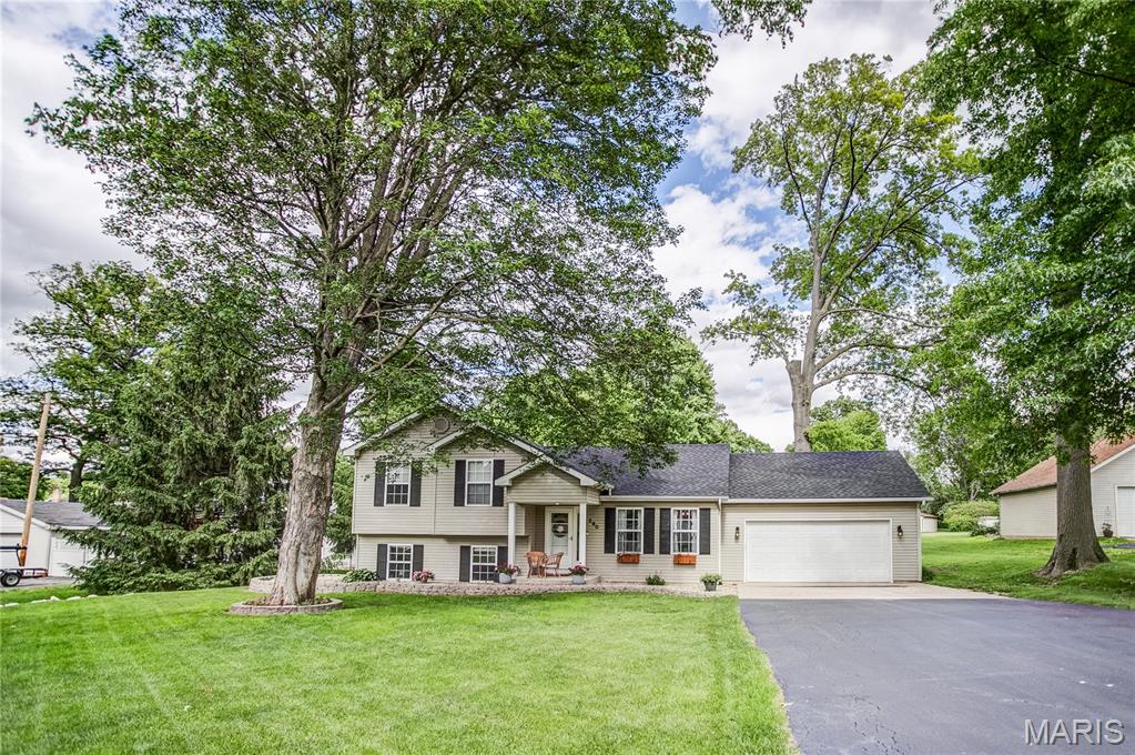 290 Bender Avenue