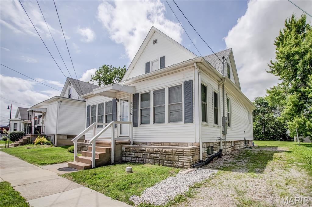 207 E Arch Street